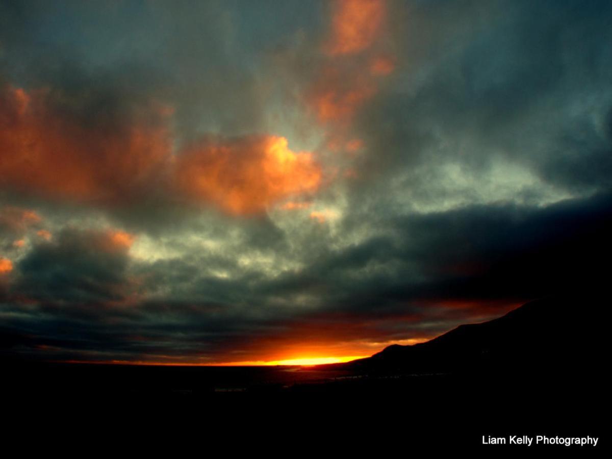 Lakefield Gallery Keel  Ruang foto